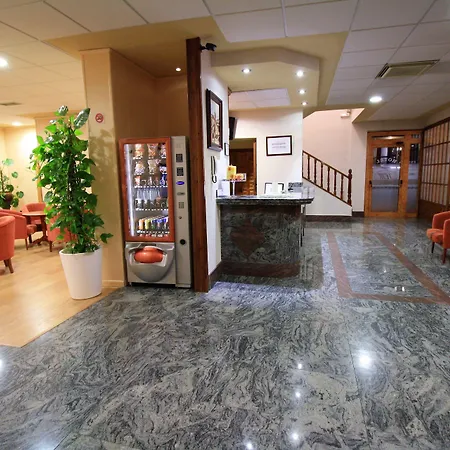 Salamanca Hotel 3*